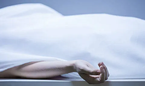 Man dies after falling from tree in Baramulla