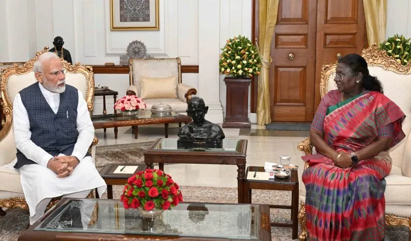 PM Modi briefs Prez Murmu on Operation Sindoor
