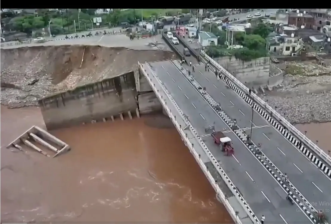 Jammu floods: 283 houses damaged, 950 people evacuated in Ramban district